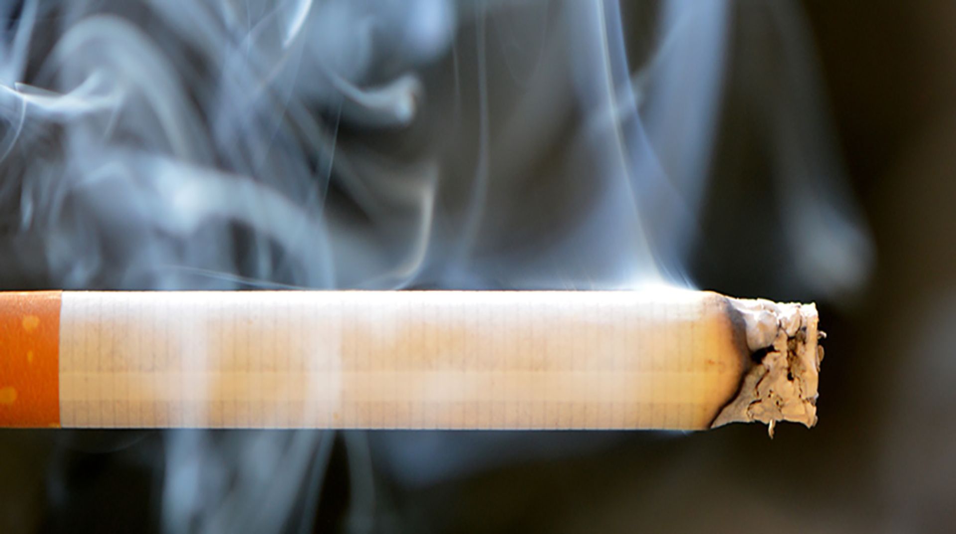 verkoudheid selecteer kromme Sigaretten veel schadelijker dan pakje aangeeft - Kassa - BNNVARA