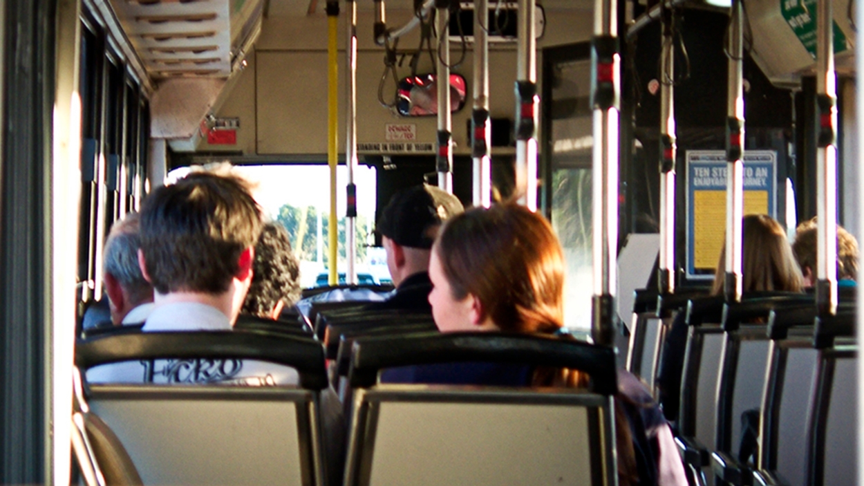 bus 930x520
