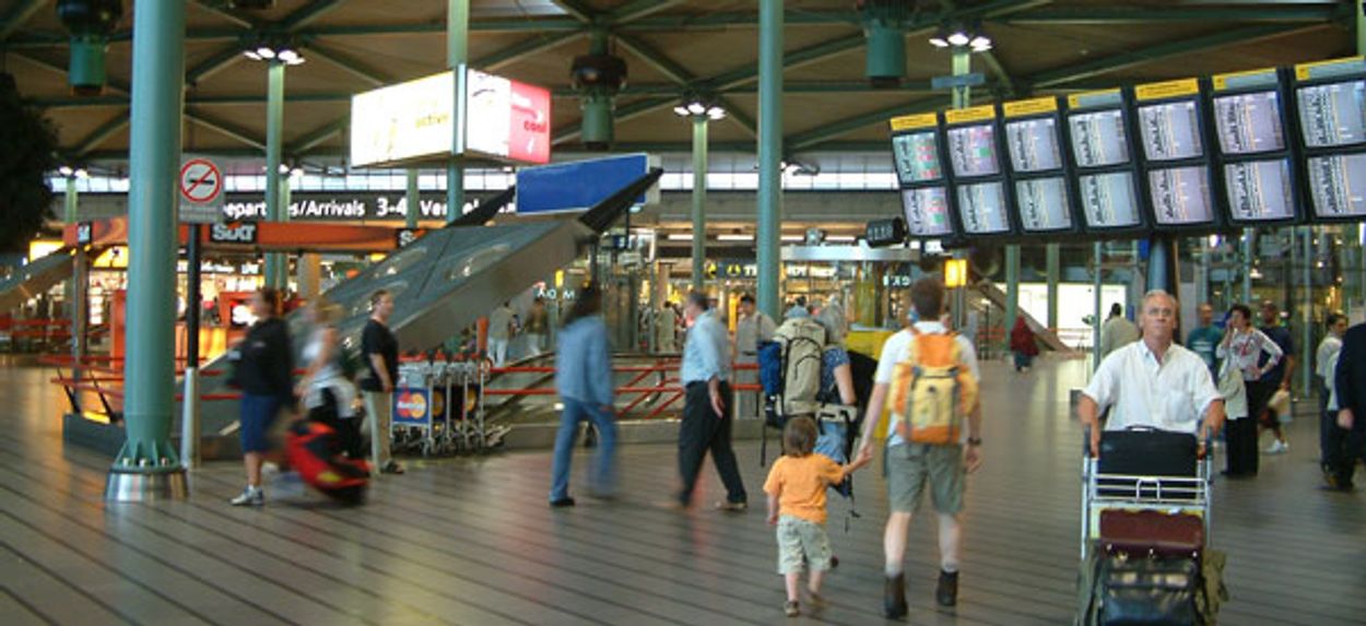 Afbeelding van Schiphol mag 'treinkosten' niet doorberekenen