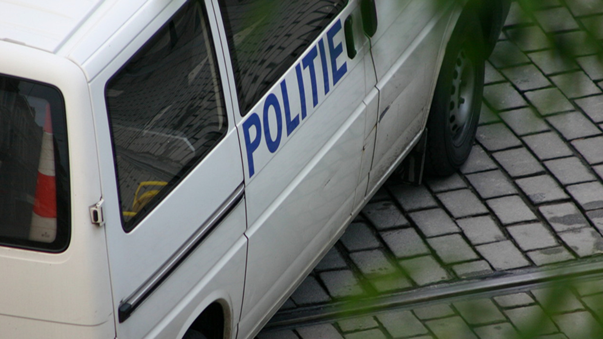 politie busje 930x520