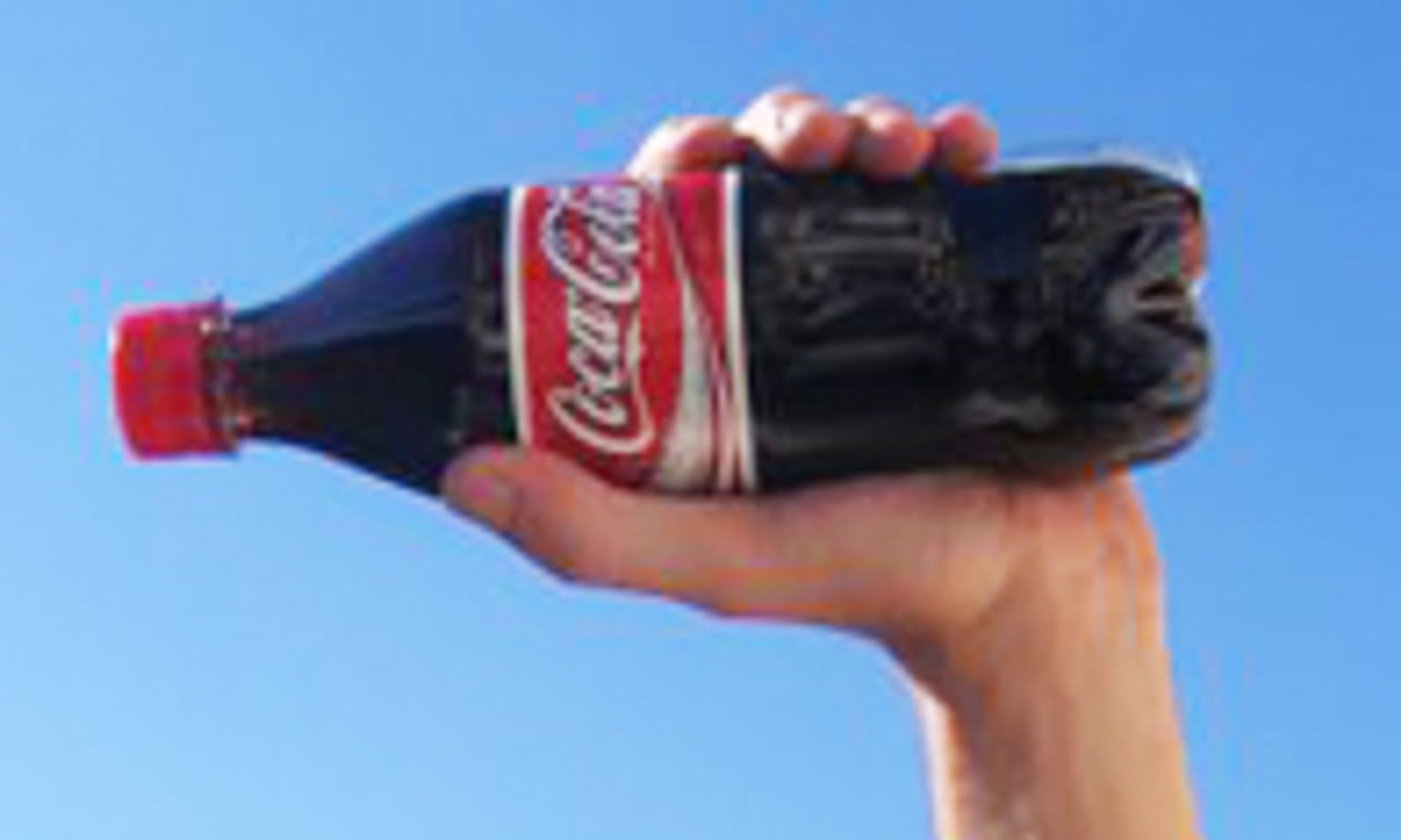 Coca-Cola komt met lichtere flessen - Kassa - BNNVARA