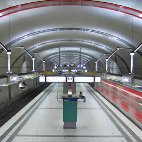Afbeelding van Nieuwe metro rijdt alsnog door Amsterdam