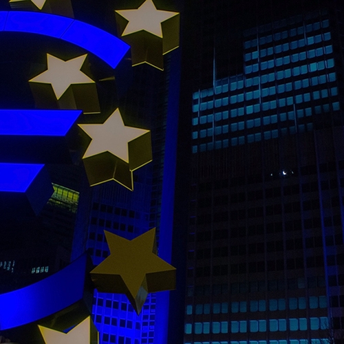 Euro naar hoogste peil in tijden