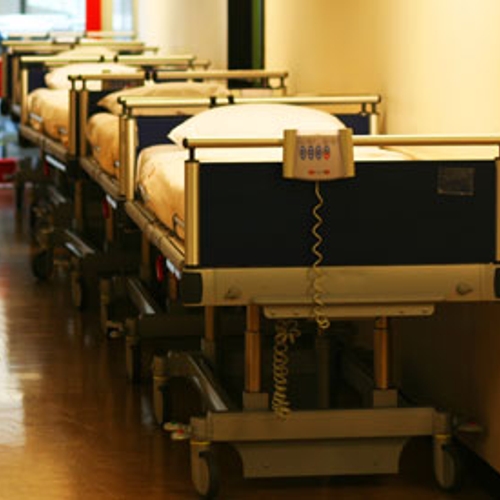 Sterftecijfers ziekenhuizen verplicht online