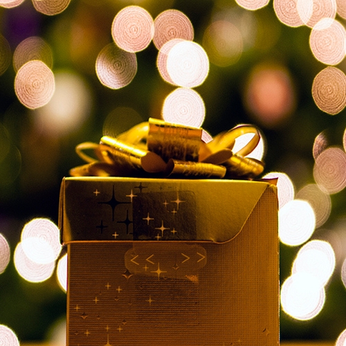 Kerstpakketten groter, cadeaukaart in opmars