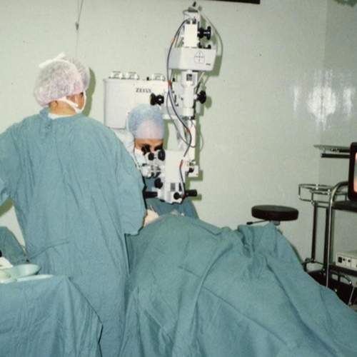 Chirurg stelt misleiding met hartkleppen aan de kaak