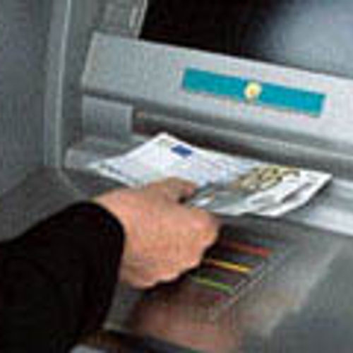 ING past geldautomaten aan voor slechtzienden