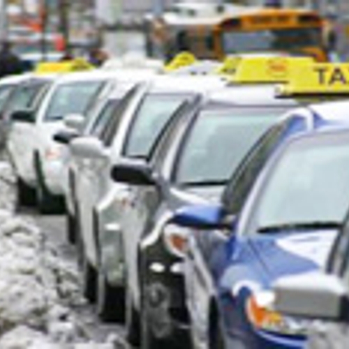 Taxichauffeurs doorlopend gecontroleerd