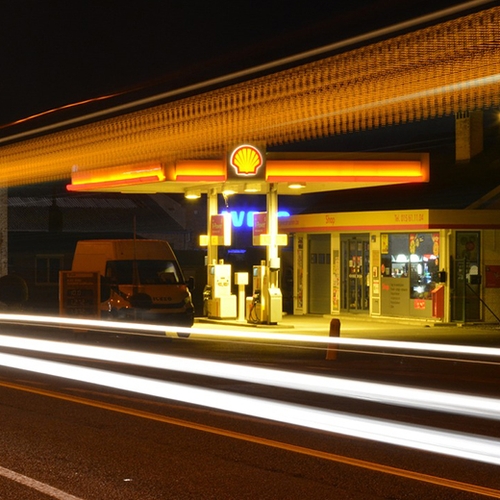 Shell breidt aantal laadpalen bij tankstations fors uit