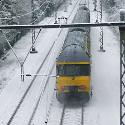 Minder treinen en drukke ochtendspits door sneeuwval