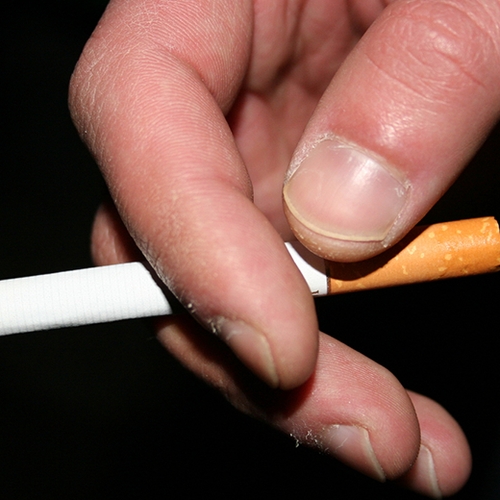 Roken in buurt van kinderen taboe, stoppen vergoed